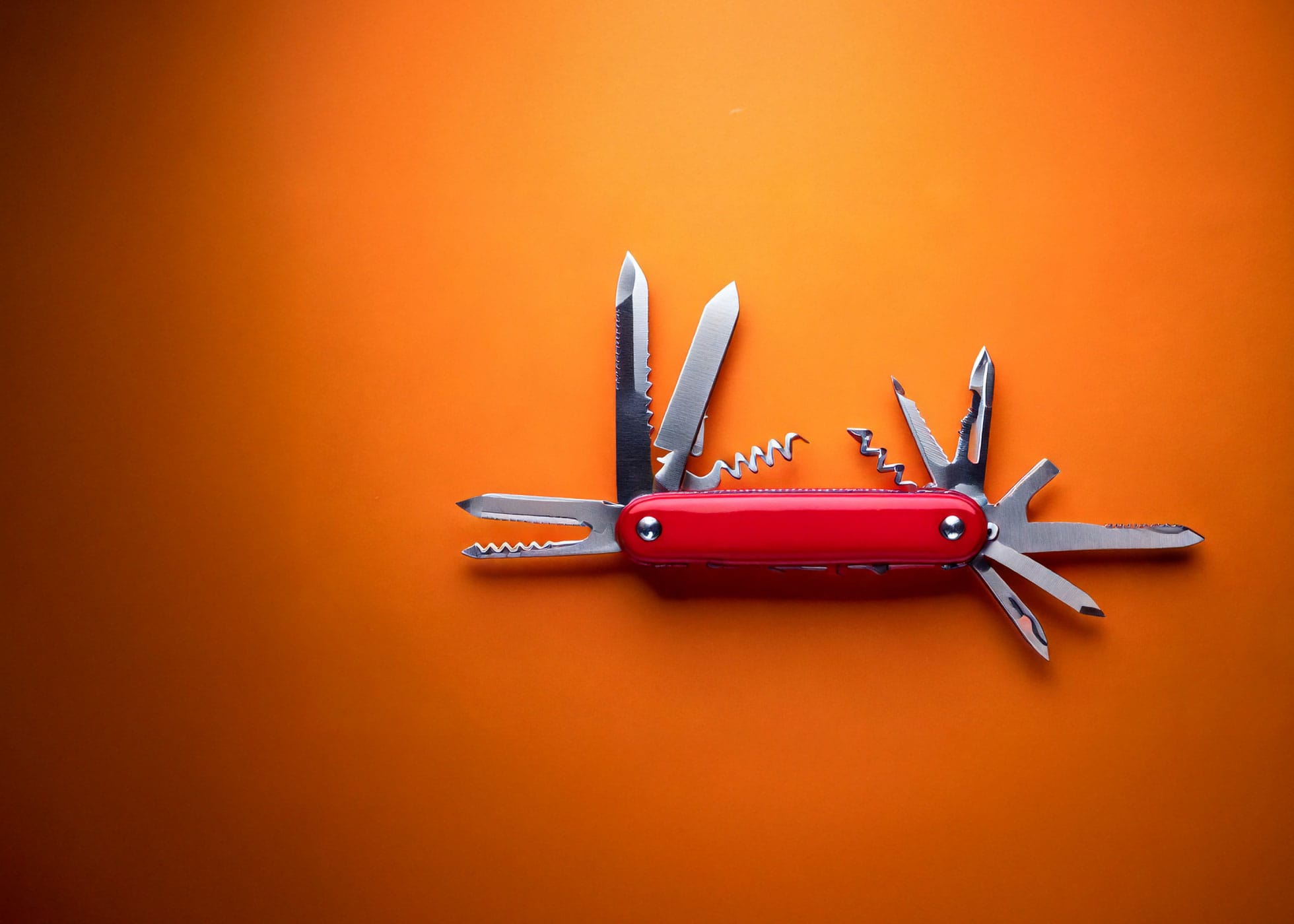 What is a Full Stack Marketer? The Swiss Army Knife of Marketing